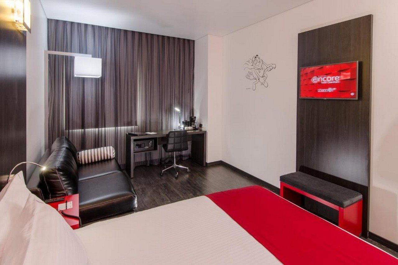 Ramada Encore By Wyndham Guadalajara Sur Palomar Екстериор снимка