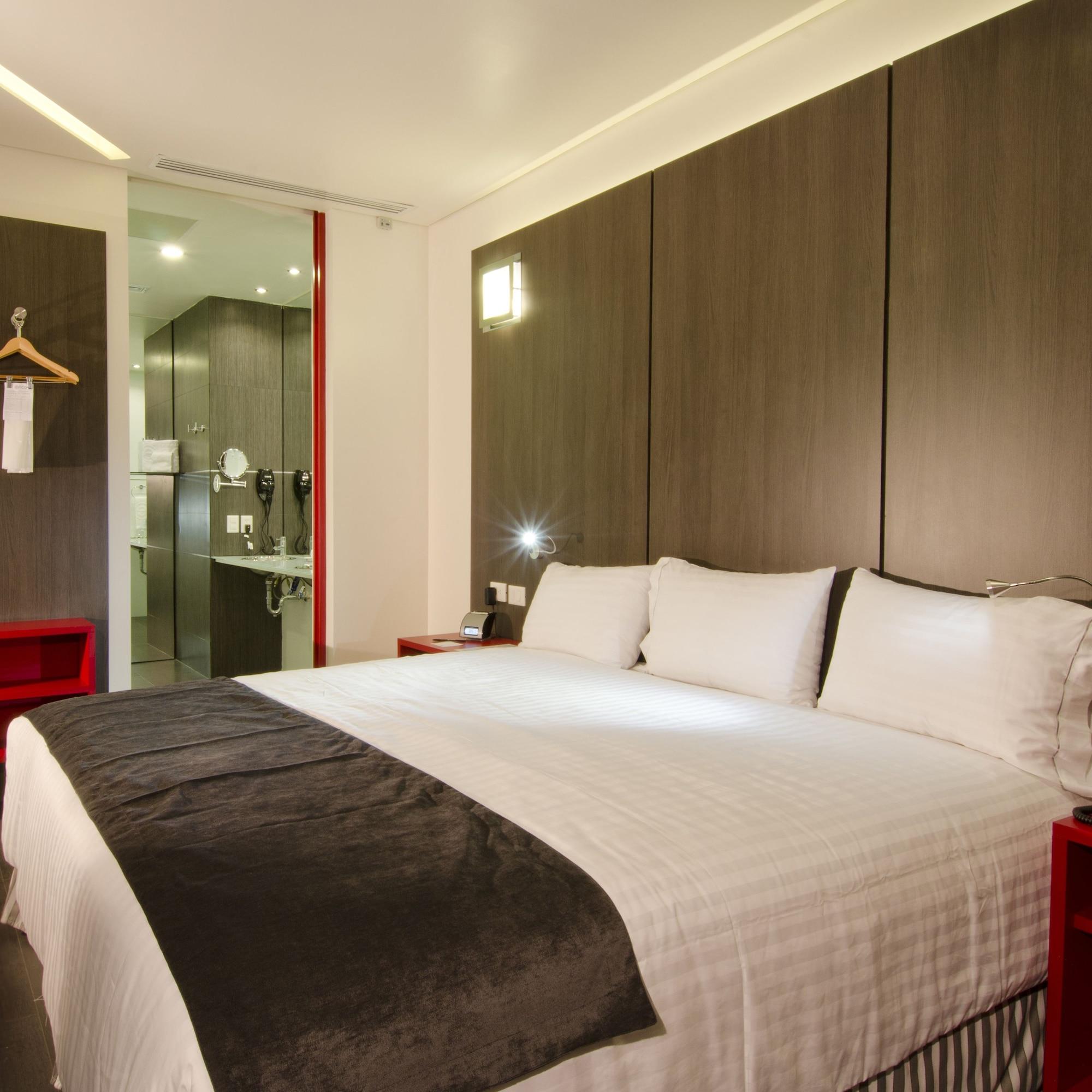 Ramada Encore By Wyndham Guadalajara Sur Palomar Екстериор снимка