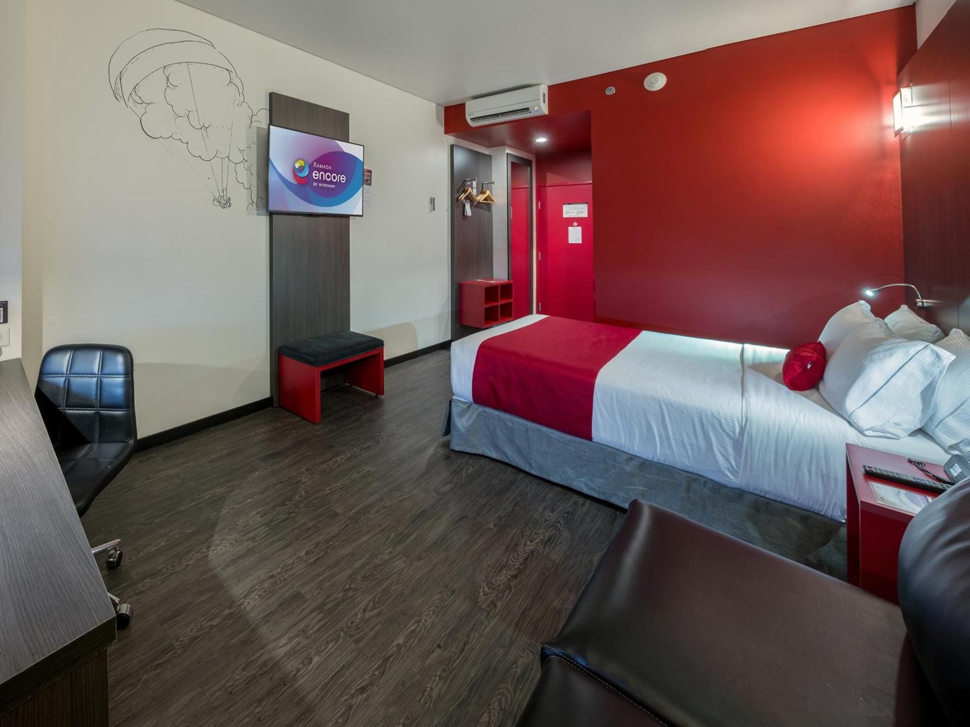 Ramada Encore By Wyndham Guadalajara Sur Palomar Екстериор снимка